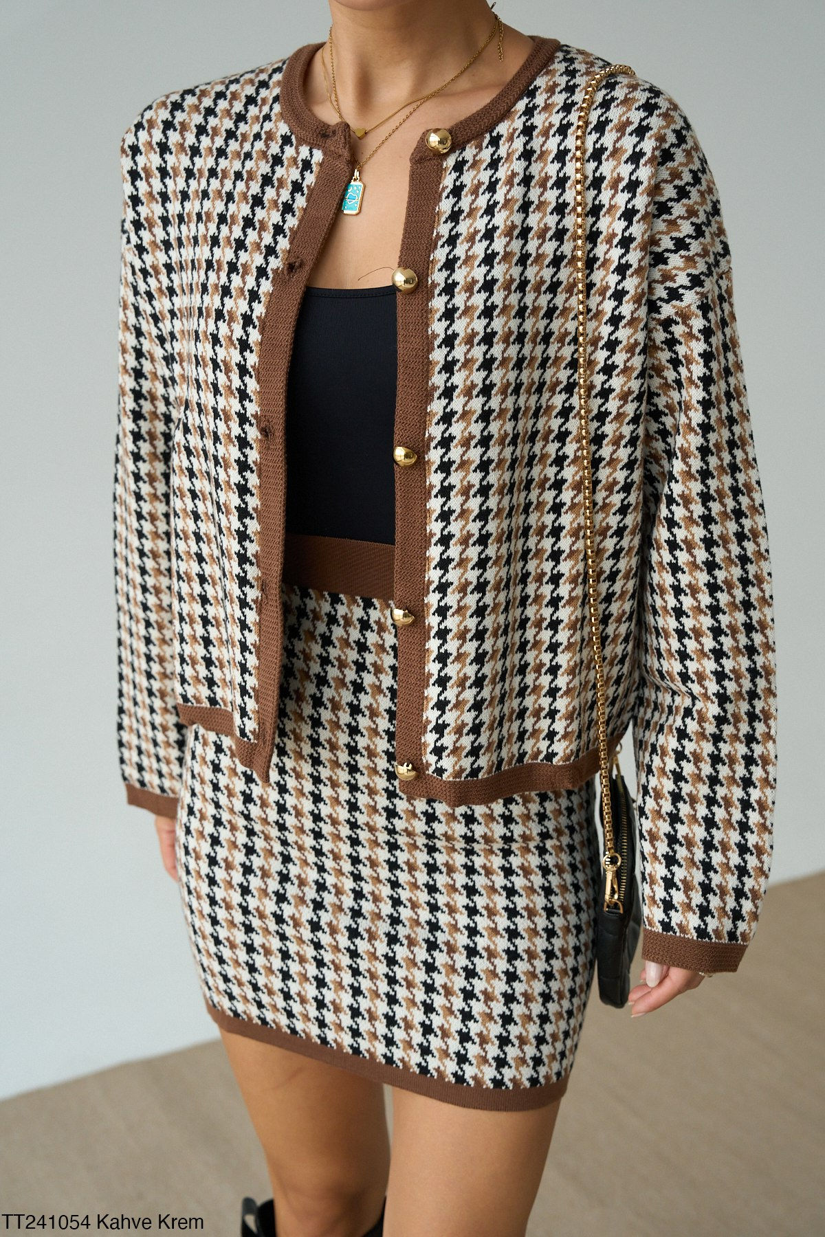 KADIN DESENLİ TRİKO TAKIM