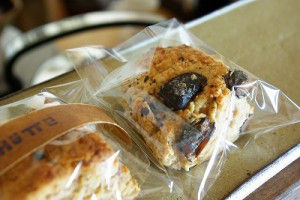 今日のおやつと不思議な空