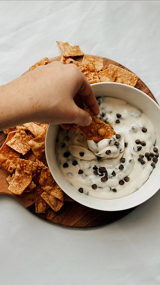 close-up of creamy dairy-free cannoli dip with gluten-free dippers