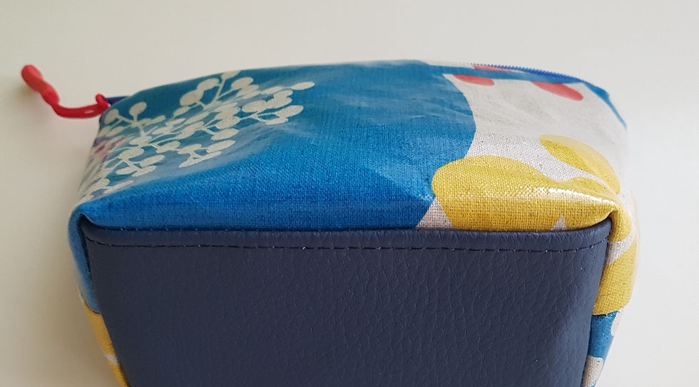 Miniaturbild: Kosmetiktasche LiLy