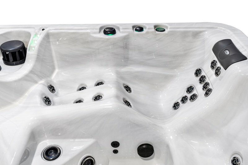 Broadmoor Hot Tub Review
