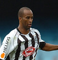 Fabinho-do-Santos-durante-jogo-contra-o-Sao-Paulo-pelo-Campeonato-Brasileiro-1536x1018.jpe