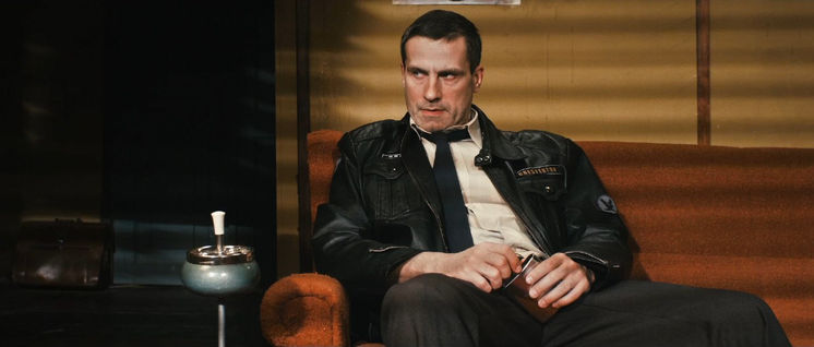 Фантастический детектив Честертон (2016).mov_snapshot_10.40_[2017.10.11_03.06.54].jpg