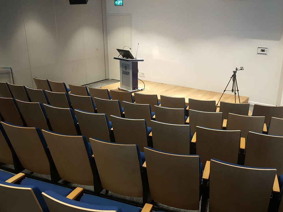 תמונה ממוזערת: עמדת מרצה TECHNION V4