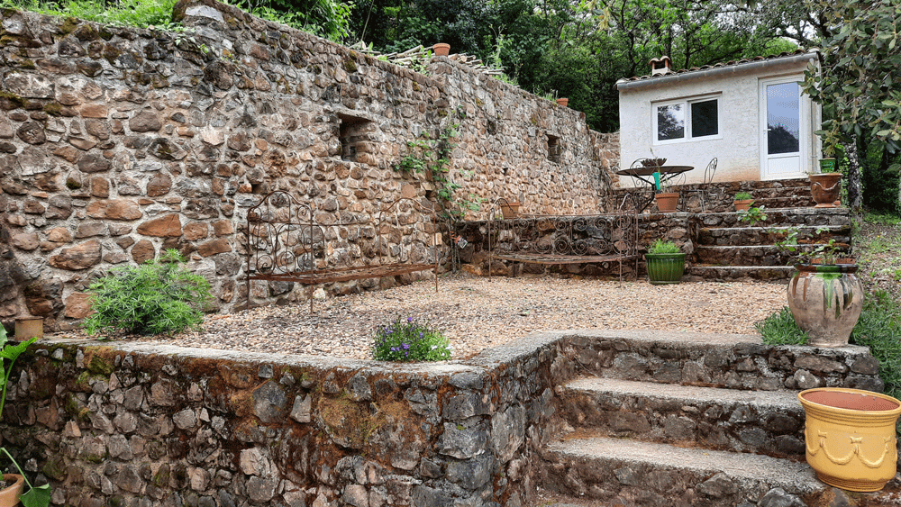 Terrasse-en-pierres