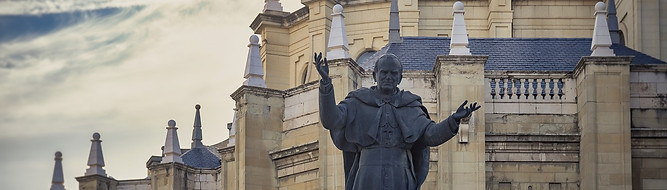 pope-4047129_1920.jpg
