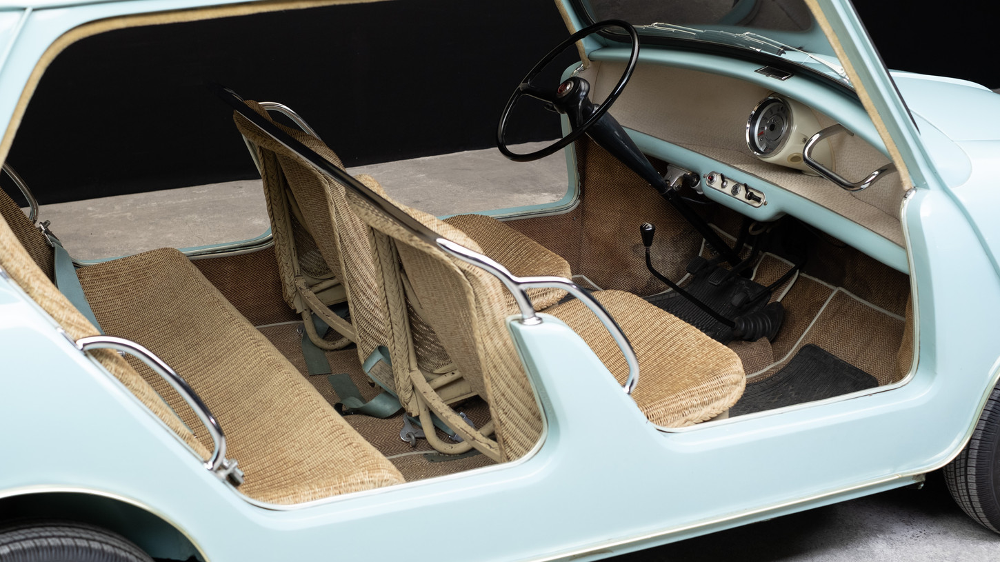 BeachCar Rent Classic Cars