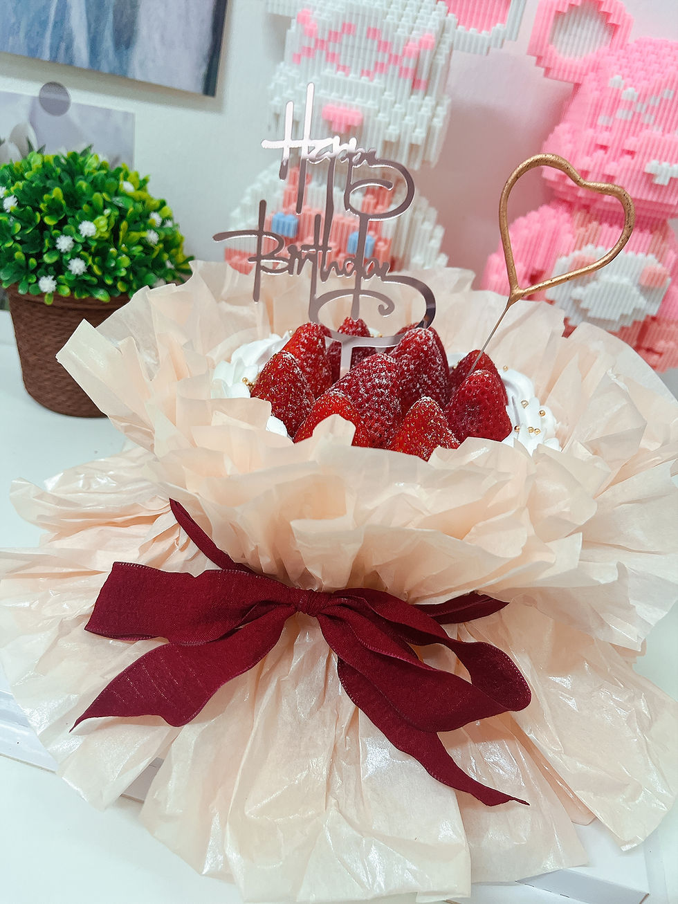 Thumbnail: 6” Strawberry Bouquet Cake