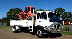 UD Nissan & tonne.jpg