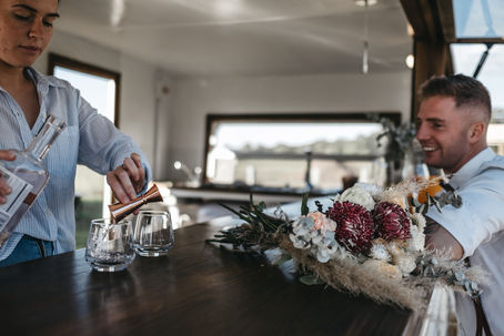 How to save money on your wedding alcohol!
