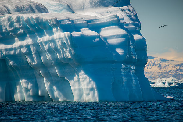 Photo d'icebergs flottants à Ilulisat