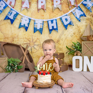 traveler birthday theme photoshoot