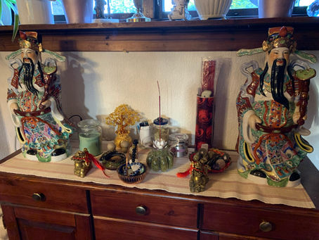 How to create your own altar at home base on Feng Shui