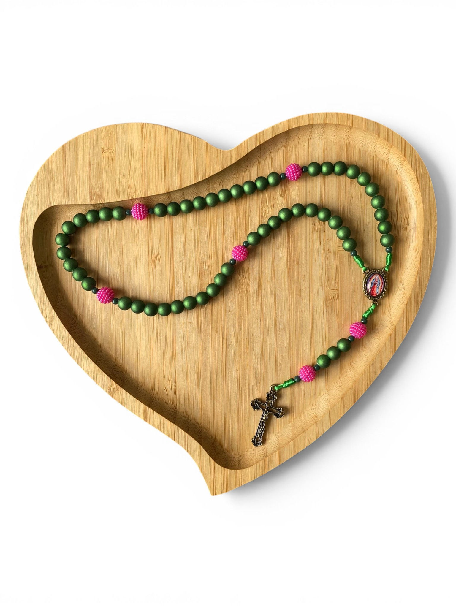 Terço Nossa Senhora de Guadalupe Verde Miçangas Emborrachadas