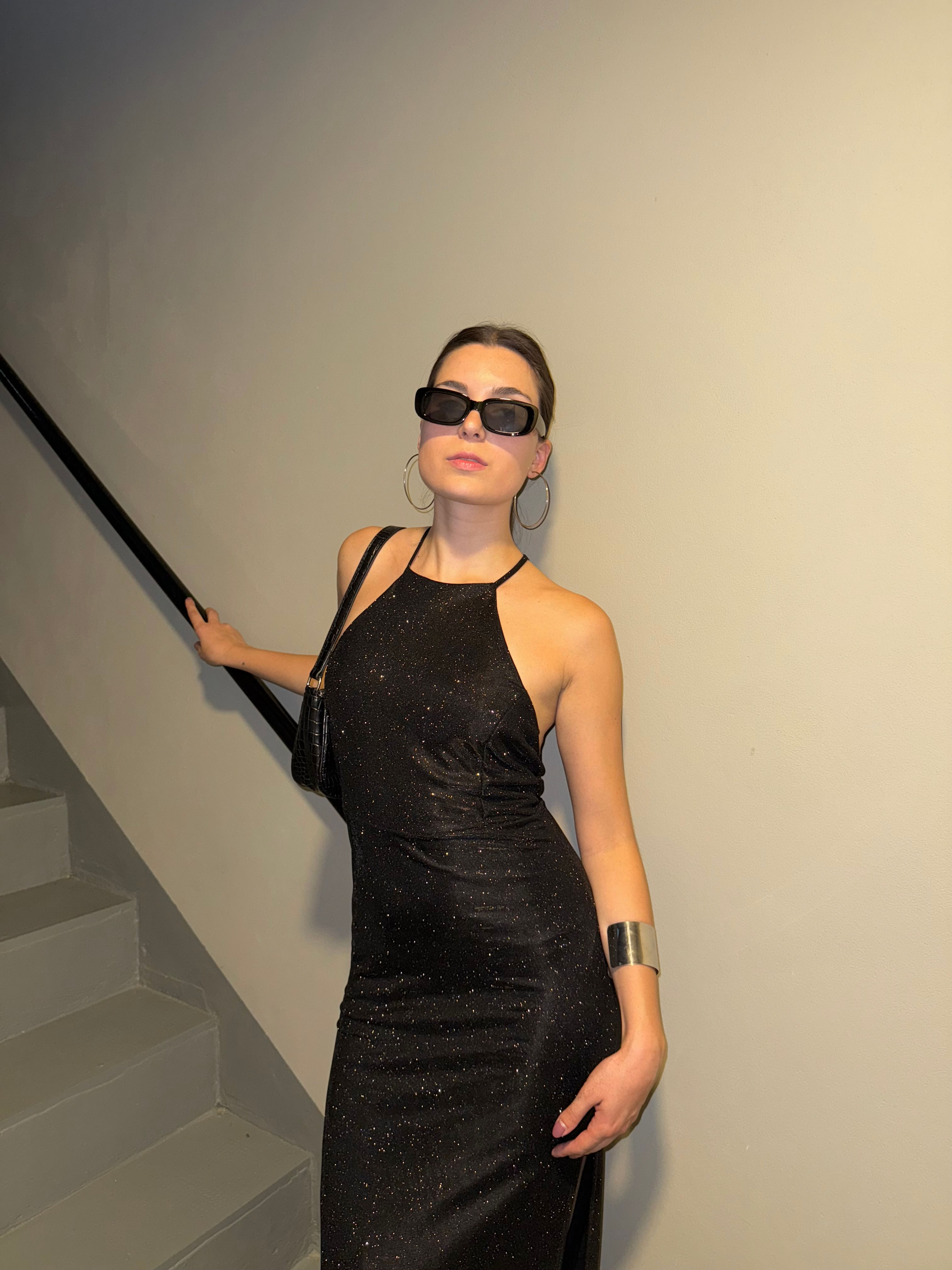 Vestido tornasol recorte