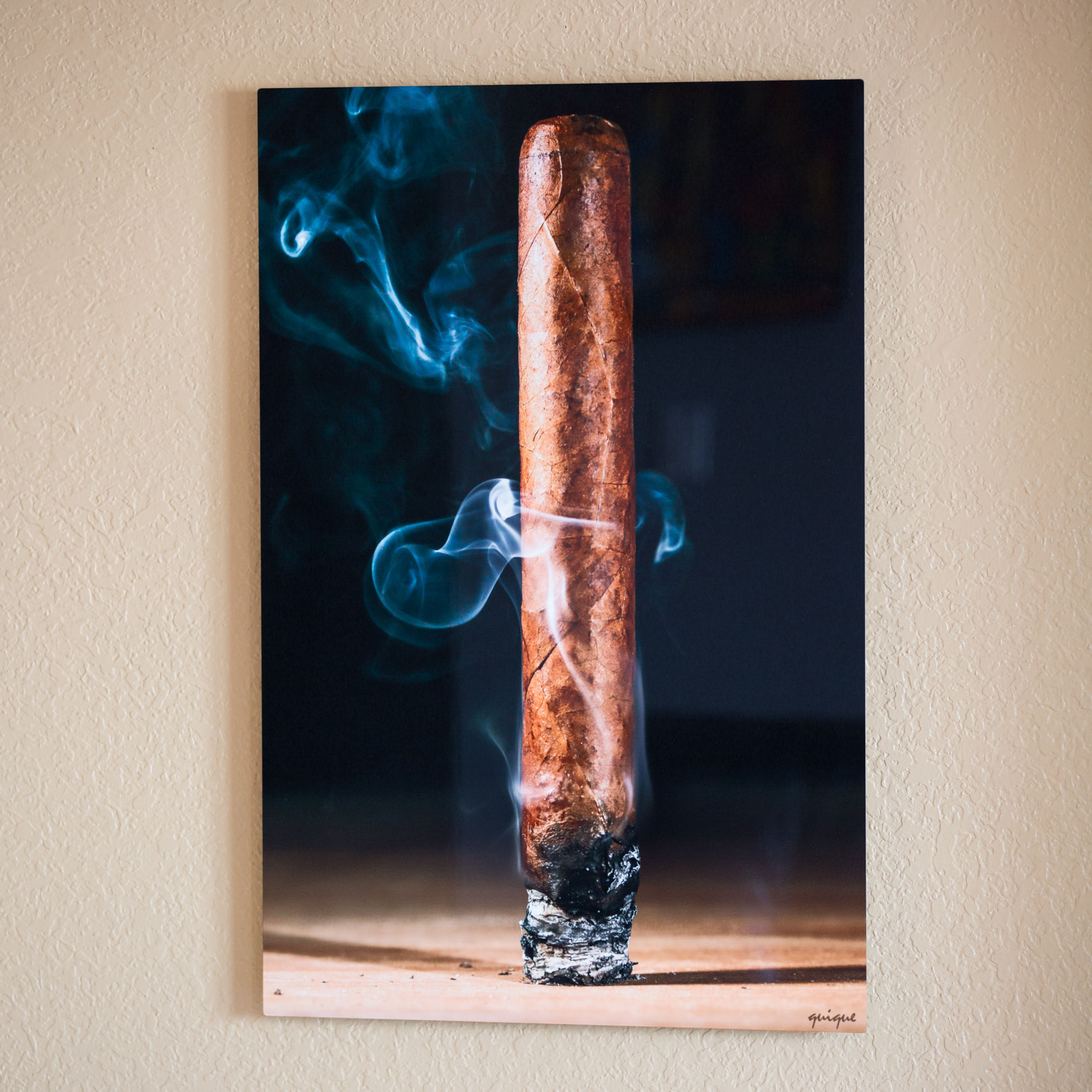 Photography of standing straight cigar