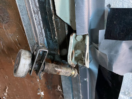 Garage Door Repairs in Grays