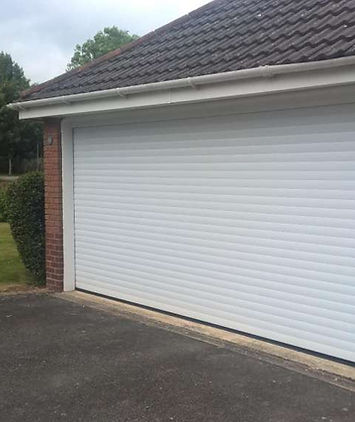 basildon garage door repairs.jpg