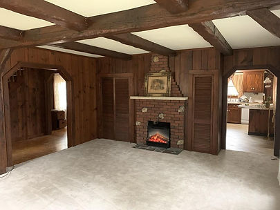 614 hill st family room.jpg
