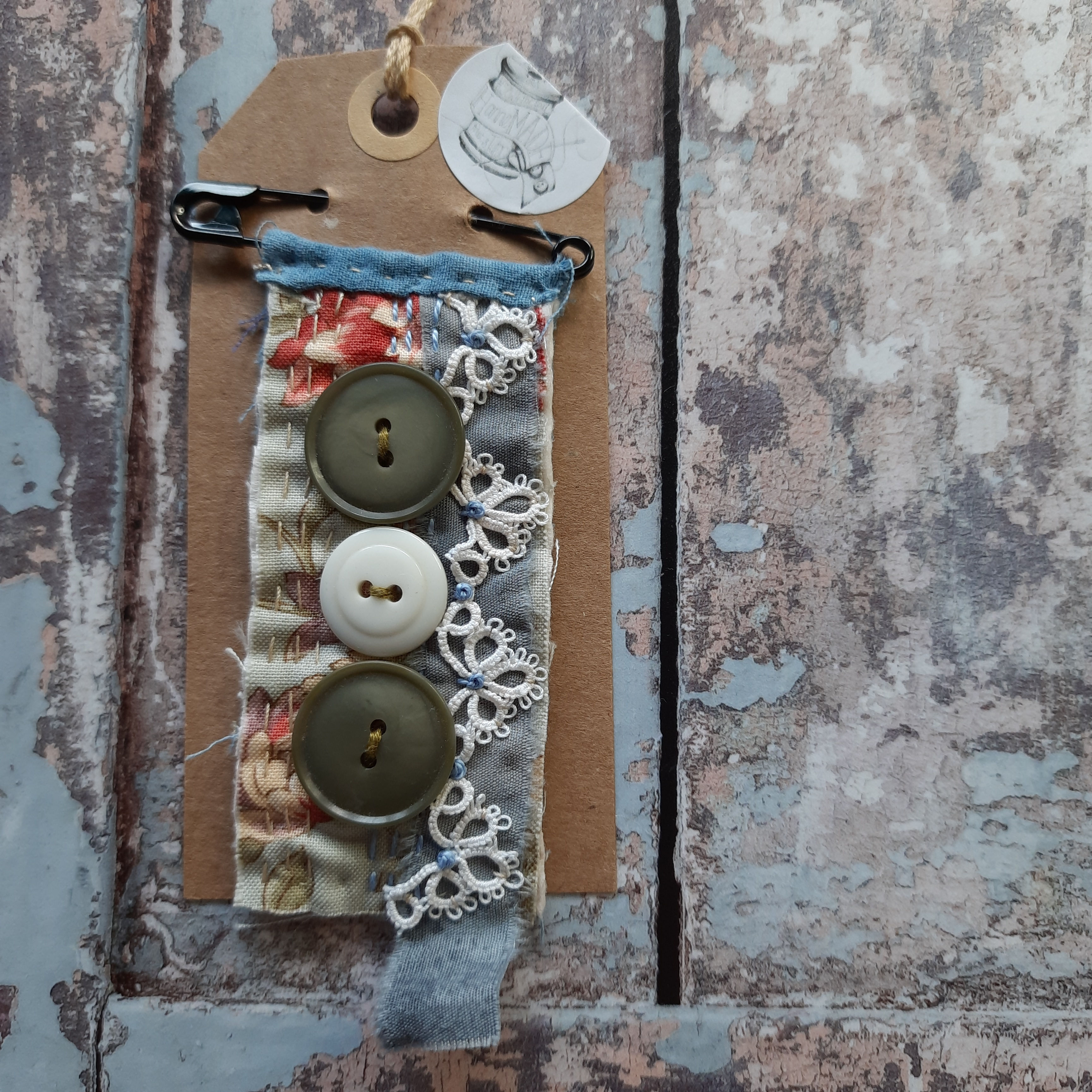 #52tagshannemade brooch