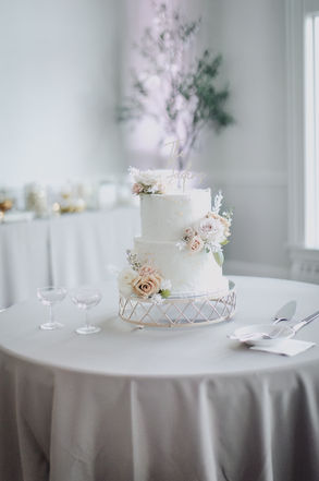 “Green Bay wedding design by Indigo Moon Events”
“Green Bay wedding planner reception setup”