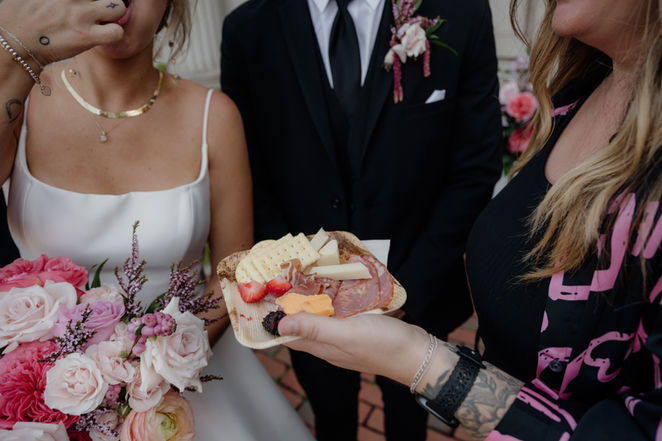 Milwaukee wedding design by Indigo Moon Events
Milwaukee wedding planner reception setup