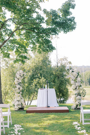 Lake Geneva wedding design by Indigo Moon Events
Lake Geneva wedding planner reception setup
Lake Geneva Wisconsin Wedding Ceremony decorations