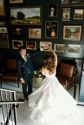 Lake Geneva wedding design by Indigo Moon Events
Lake Geneva wedding planner reception setup
Richmond Illinois Wedding Ceremony decorations