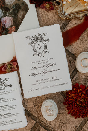 Port Washington Wisconsin wedding design by Indigo Moon Events
Milwaukee wedding planner reception setup Port Washington Wedding Coordinator Milwaukee Wedding Designer Saukville Wisconsin Abloom Farm