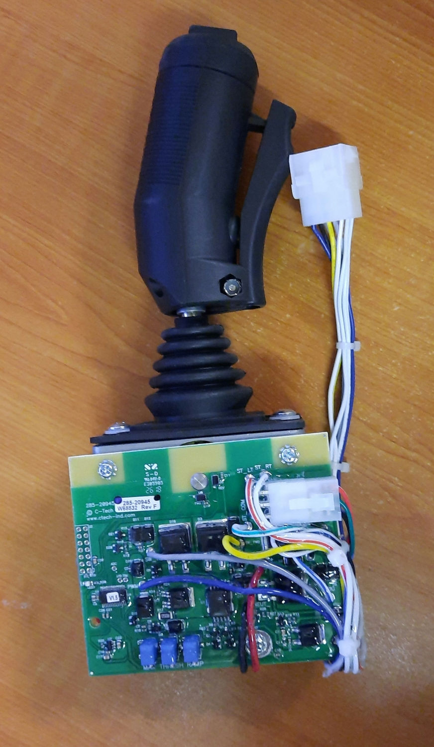 159108 controller Skyjack