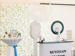 The Keychain Photo Booth Experience – A Wedding Favor Guests Actually Keep