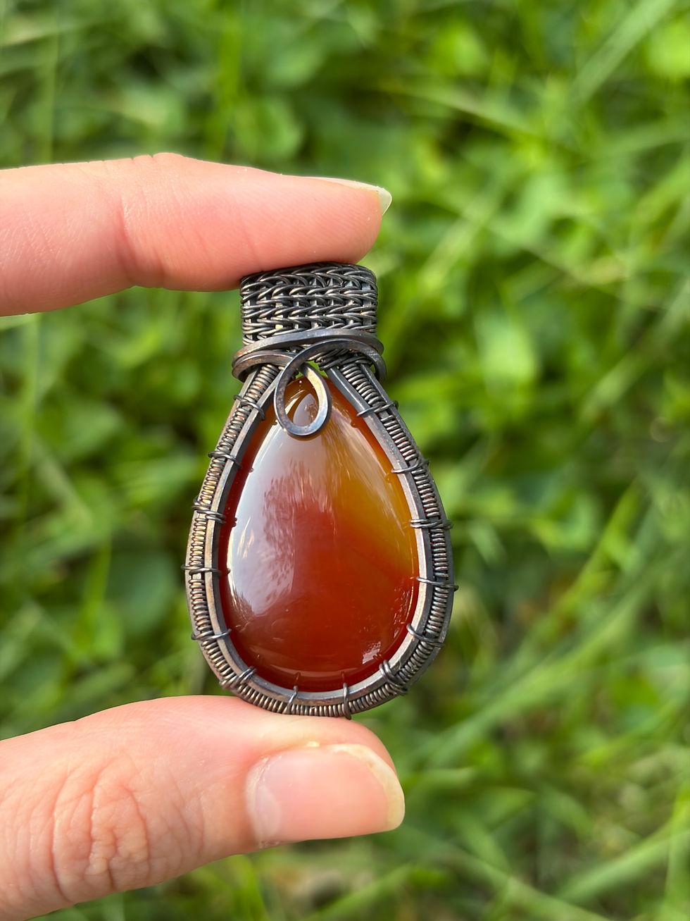 Thumbnail: Carnelian pendant 