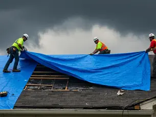Emergency Roof Repair in Texas: What to Do After Storm Damage