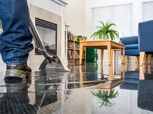 Fast Water Damage Response: CMAC’s Emergency Mitigation & Structural Drying Services