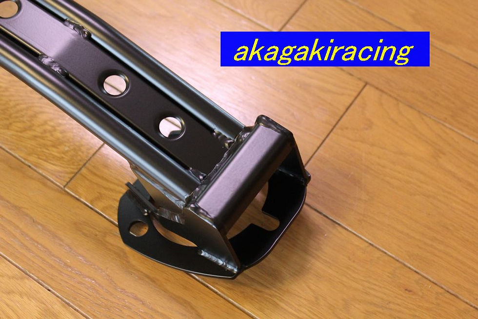 サムネイル： トヨタJZA80スープラ 超高剛性スチール仕様タワーバー