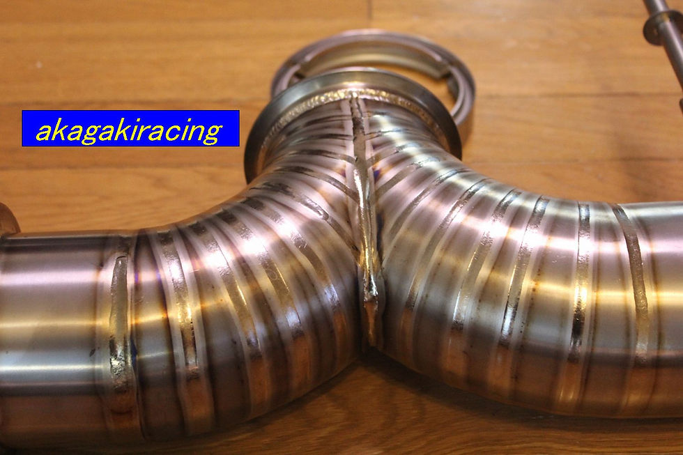 サムネイル： R35GTR 大口径フルチタンマフラー＆大口径（φ１００）チタンＹパイプセットR35