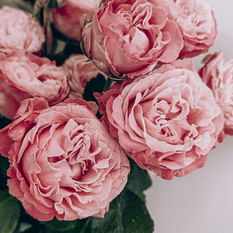 Why Handcrafted Floral Arrangements Feel More Meaningful to Give