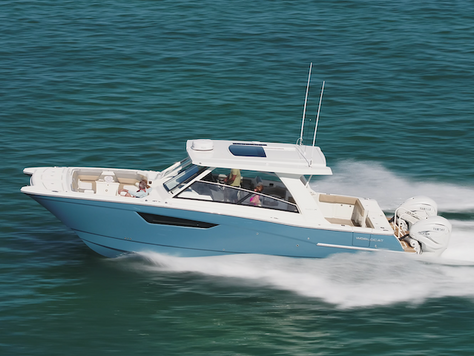 World Cat Catamaran - Smoothness. Speed. Stability.
