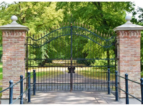 Beyond the Front Door: Designing an Entrance That Sets the Tone for the Entire Home