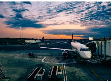 A Luxury Guide to Flights, Stays and Fine Dining in Chicago