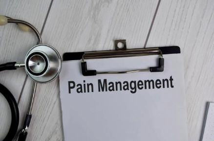What Makes a Pain Management Doctor Different from a Regular Physician