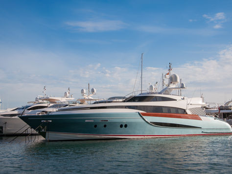 5 Top Tips For Maintaining Your Luxury Yacht