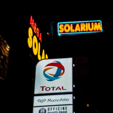 What Makes a Great Sign Company Stand Out?