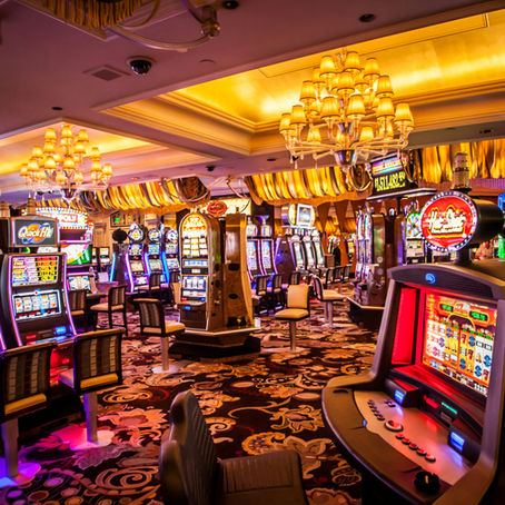 Managing Loss Recovery Efficiently with Structured Cashback Rewards in an Online Casino