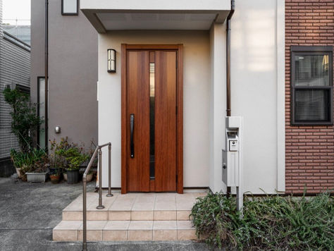 Harboring Character at the Front Step: Choosing Exterior Doors That Stand Out in Texas