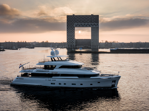 Moonen Yachts - True Legends Last Forever