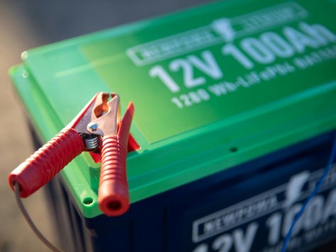 Maintaining Battery Life: The Benefits of Trickle Chargers