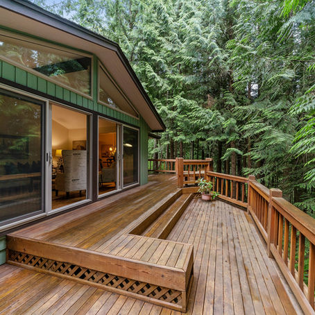 Wood vs Composite Decking: Which Is Best for Your Home?