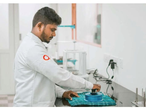 How Textile Labs Test Fabric Strength Before Products Reach The Market