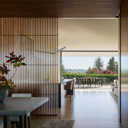 Joyful Aerie in Krikland, Washington by Rerucha Studio